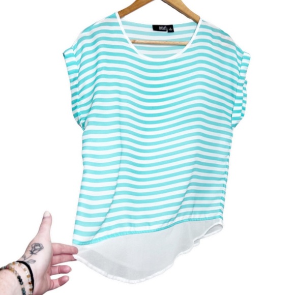 A.n.a Women's Vintage Striped Short Sleeve Oversized Crewneck Lightweight Blouse - Picture 4 of 16
